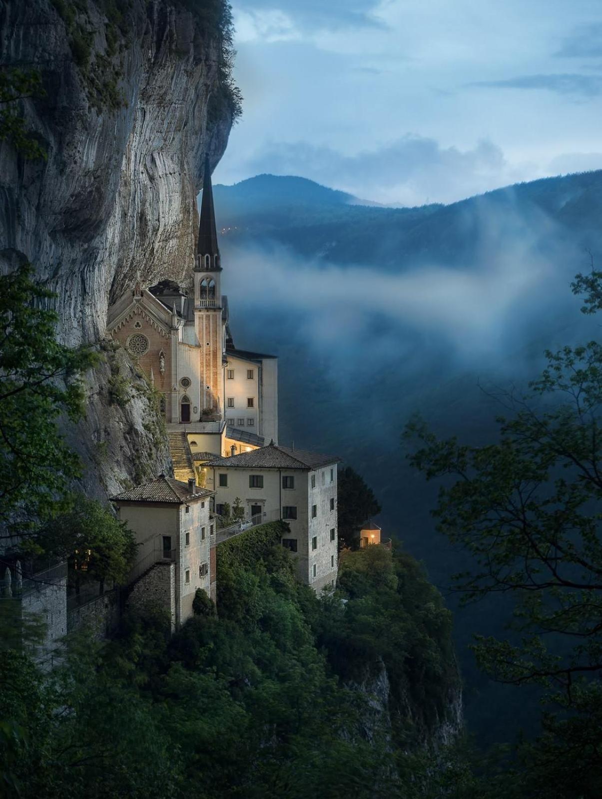 Hotel Stella Alpina Spiazzi Di Caprino Экстерьер фото